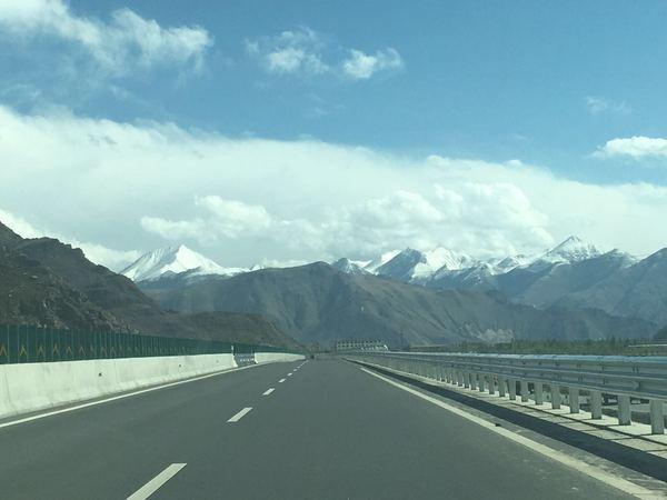 所有的感情,最后都要回归现实 | 听风博客网